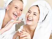 GIRLIE GETAWAY! Barcelo Cheltenham Park Hotel: £89 per person including pampering session!