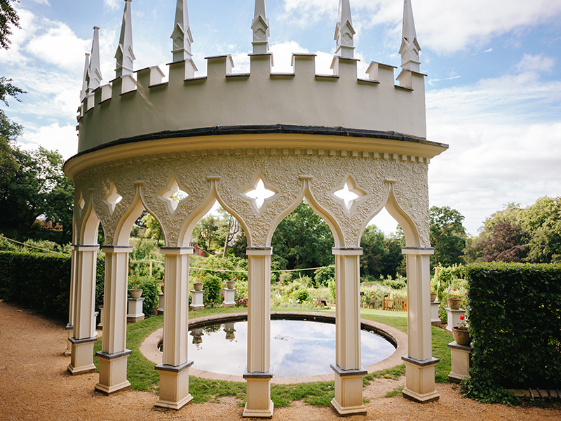 Outdoor theatre in Gloucestershire