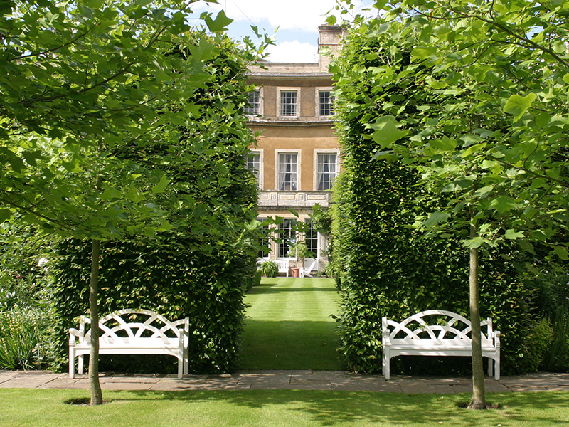 Badminton House Open Garden