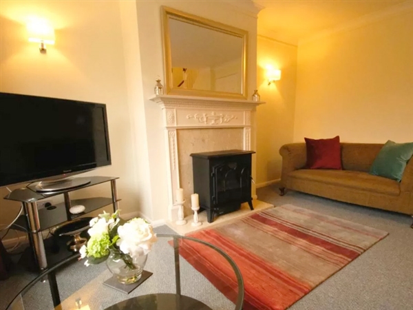 Cedar Court Central is situated in the heart of Cheltenham