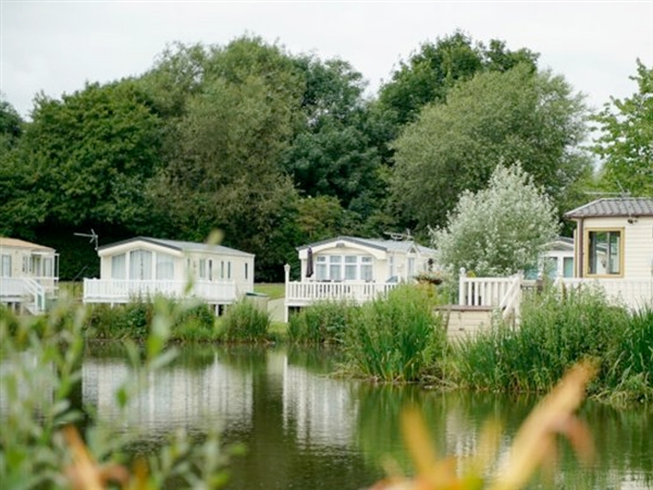 Cotswold Hoburne Holiday Park is located at South Cerney in the Cotswold Water Park