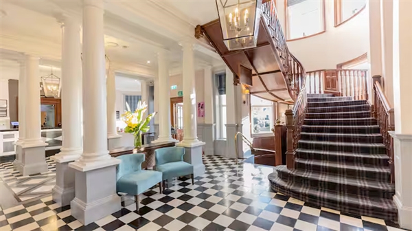 Georgian entrance hall at DoubleTree by Hilton Cheltenham-Cotswolds