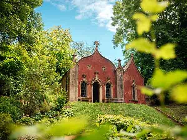 Explore the Follies at Painswick Rococo Garden in the Cotswolds