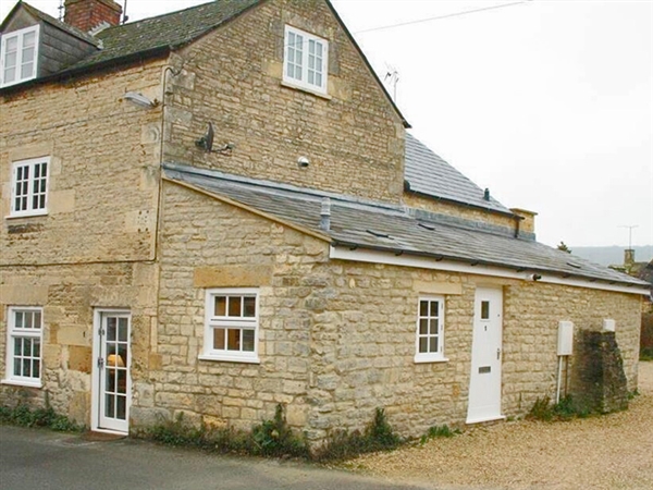 Mad Molly's Cottage in Winchcombe - Selef Catering Holidays in the Cotswolds