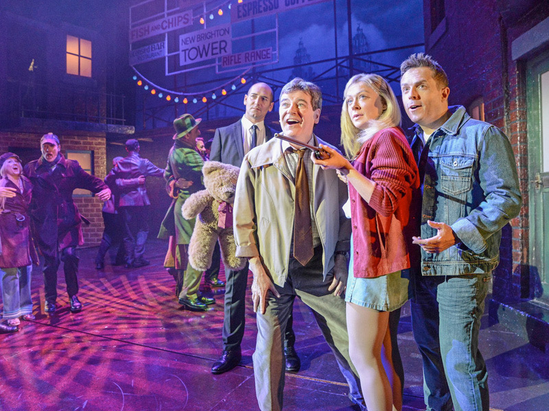 REVIEW: Blood Brothers at the Eveyman Theatre