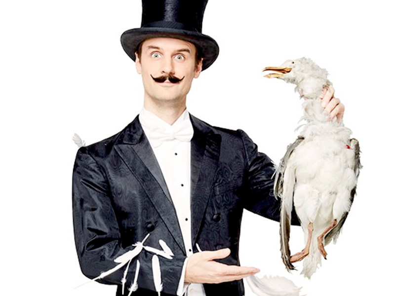 Magic Goes Wrong at the Everyman Theatre Cheltenham