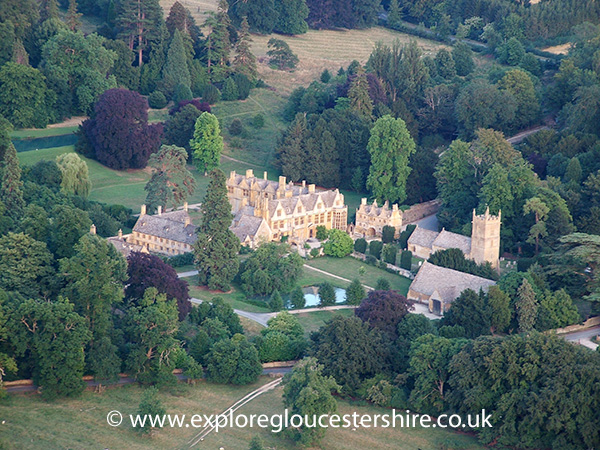 Stanway House and Fountain