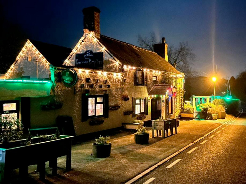 The Farmers Boy Inn Guest House  